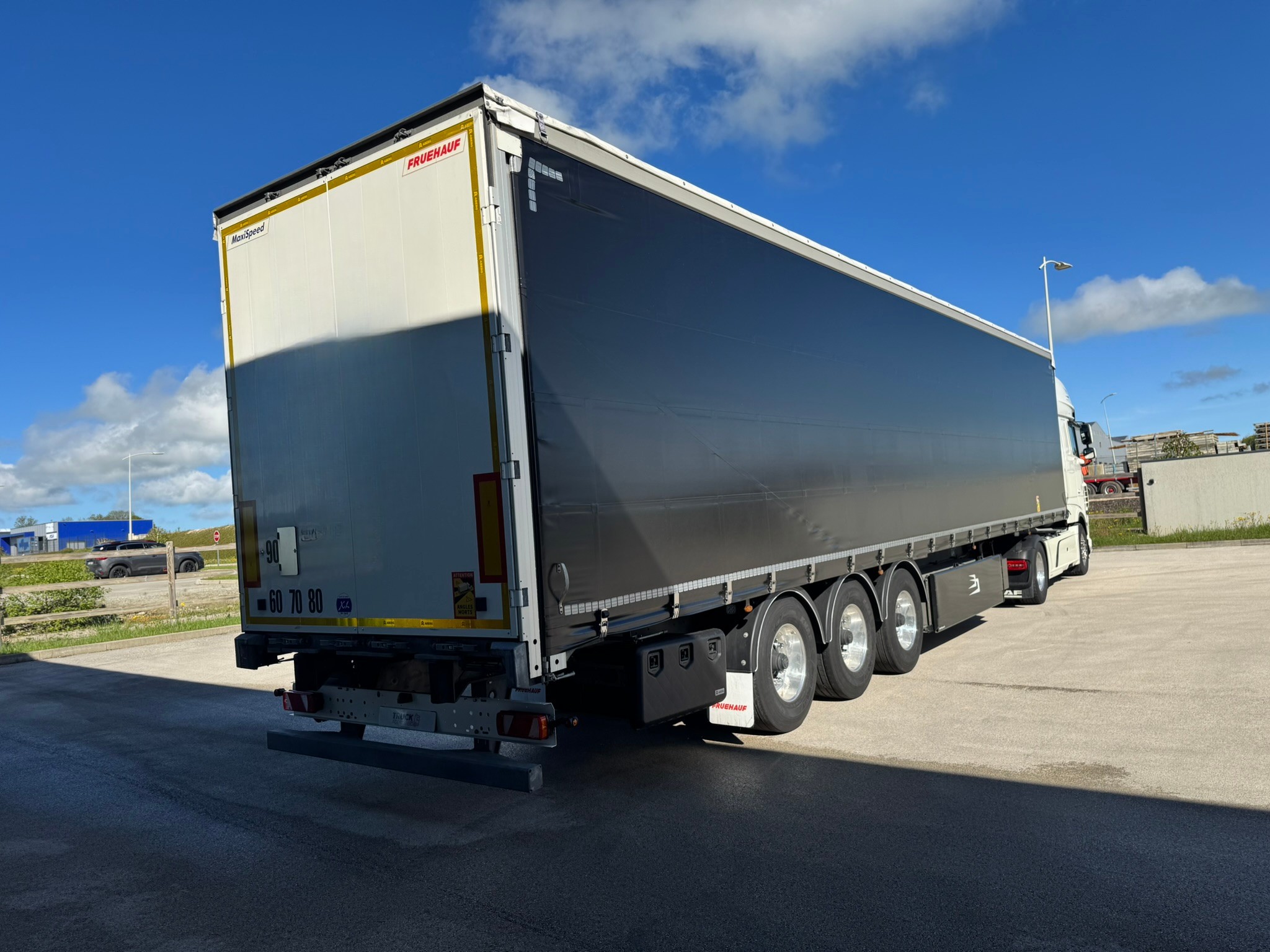 Vehicule Semi-remorque PLSC FRUEHAUF