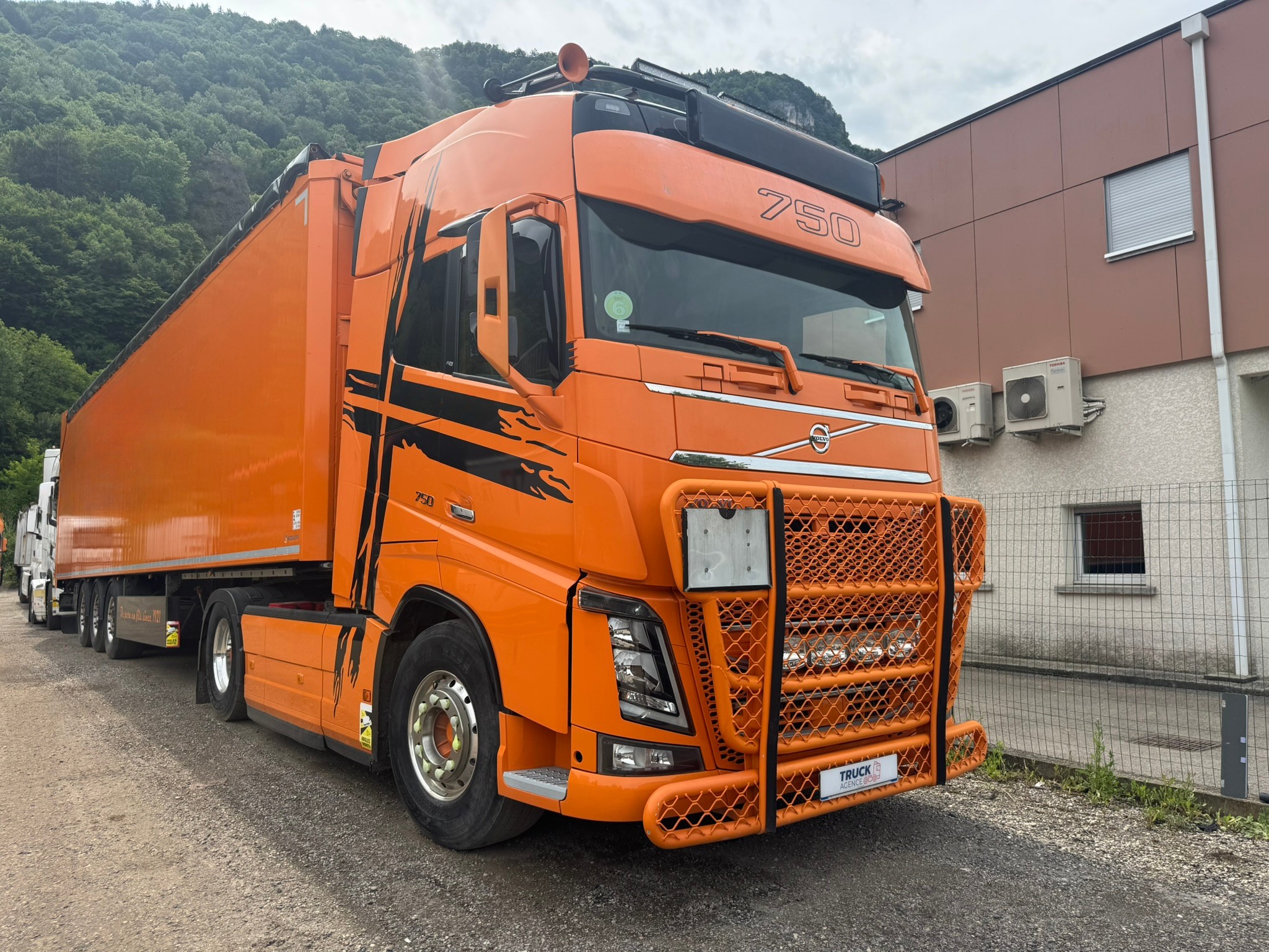 Vehicule VOLVO FH16 750 Kit Hydraulique