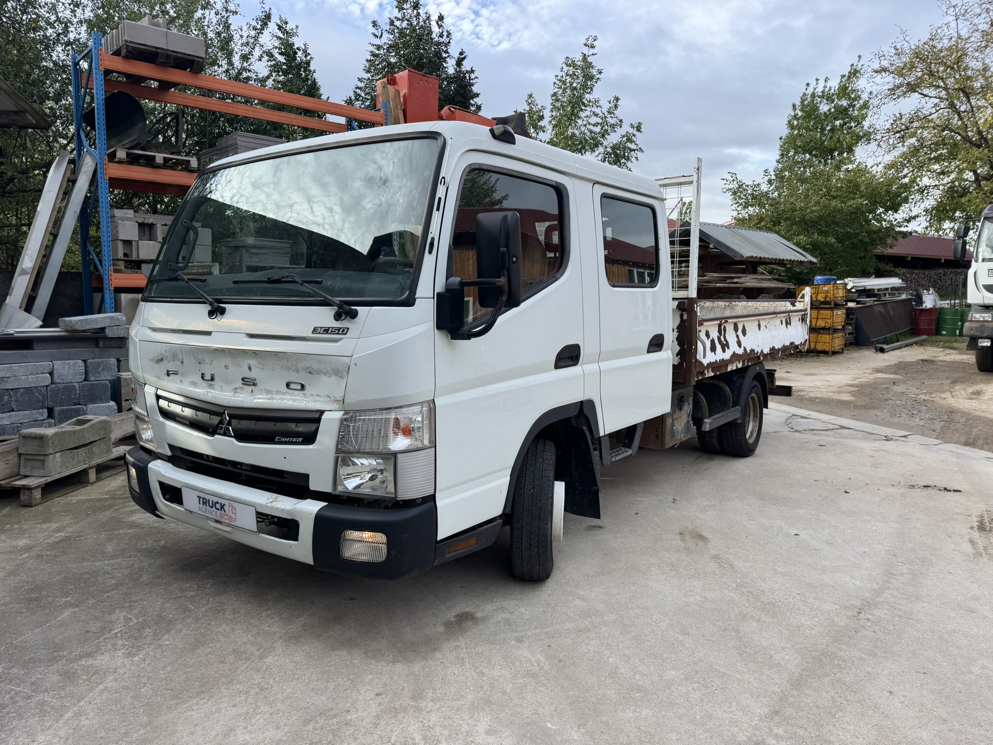Vehicule FUSO 3C150 CANTER 6 PLACES BENNE JPM