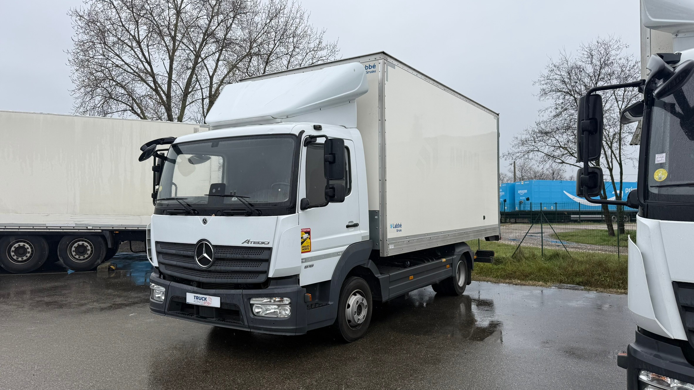 Vehicule MERCEDES ATEGO 818 Fourgon