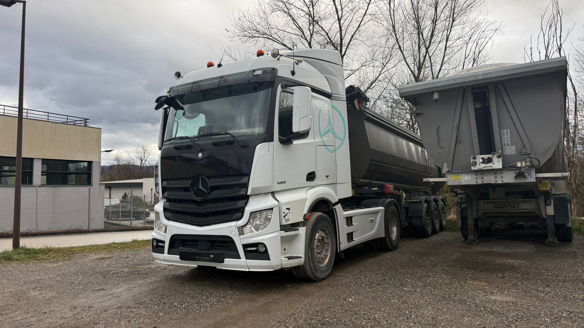 Vehicule Tracteur Mercedes Actros 1853 Kit Hydraulique