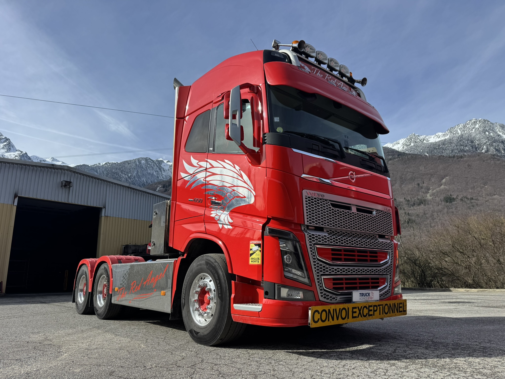 Vehicule VOLVO FH16 650 6×4