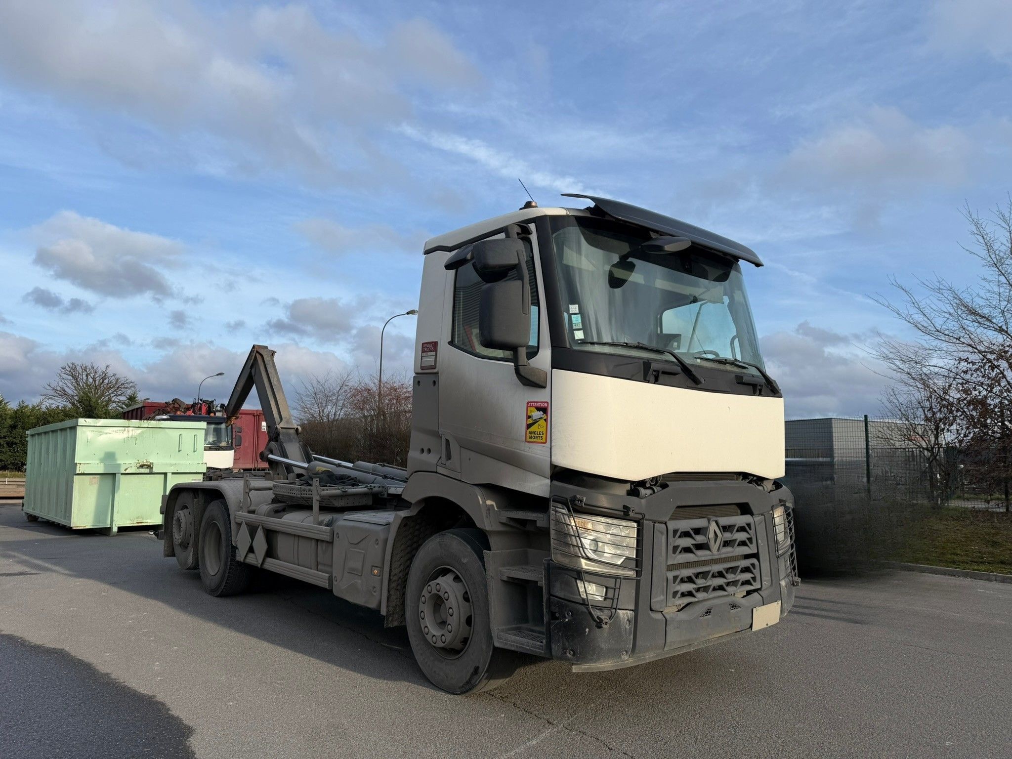 Vehicule CAMION RENAULT C380 6X2*4 BRAS MARREL Potence télescopique