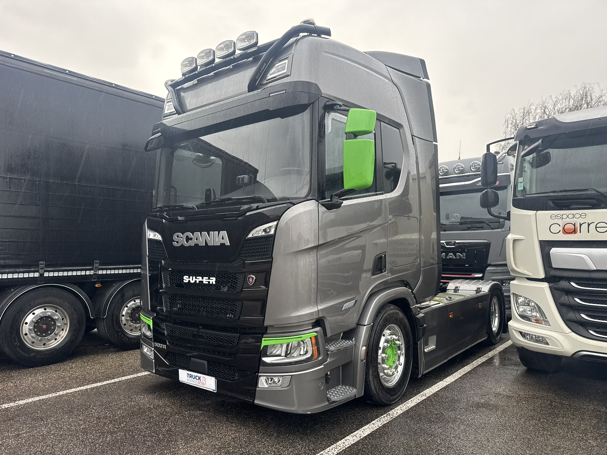 Vehicule SCANIA SUPER R500