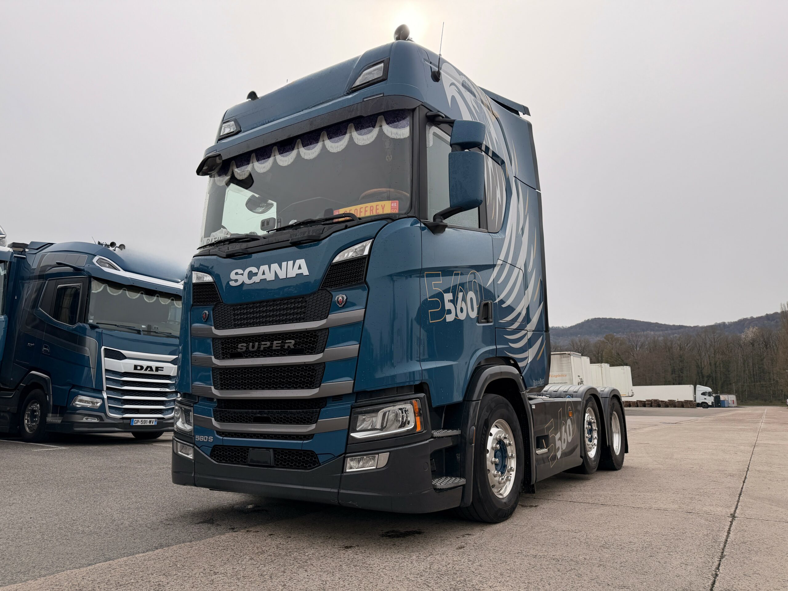 Vehicule SCANIA 560 S A6X2/4NB