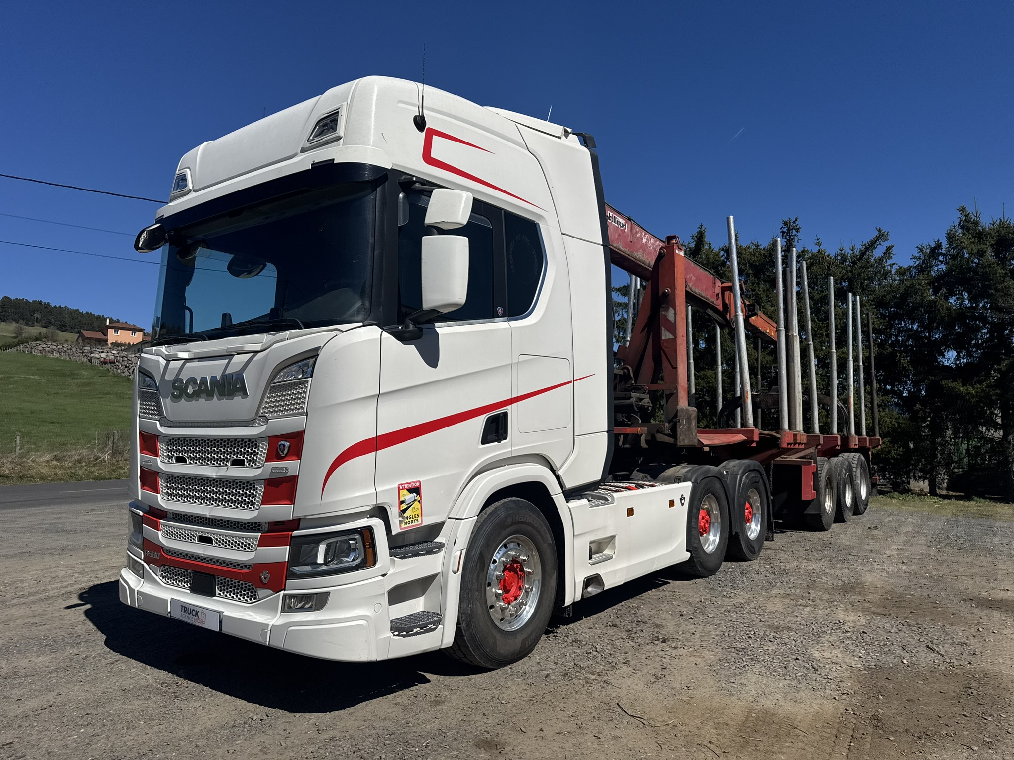 Vehicule SCANIA V8 R5806X4NB KIT HYDRAULIQUE – SEMI-REMORQUE FORESTIERE EXTENSIBLE BILLAUD