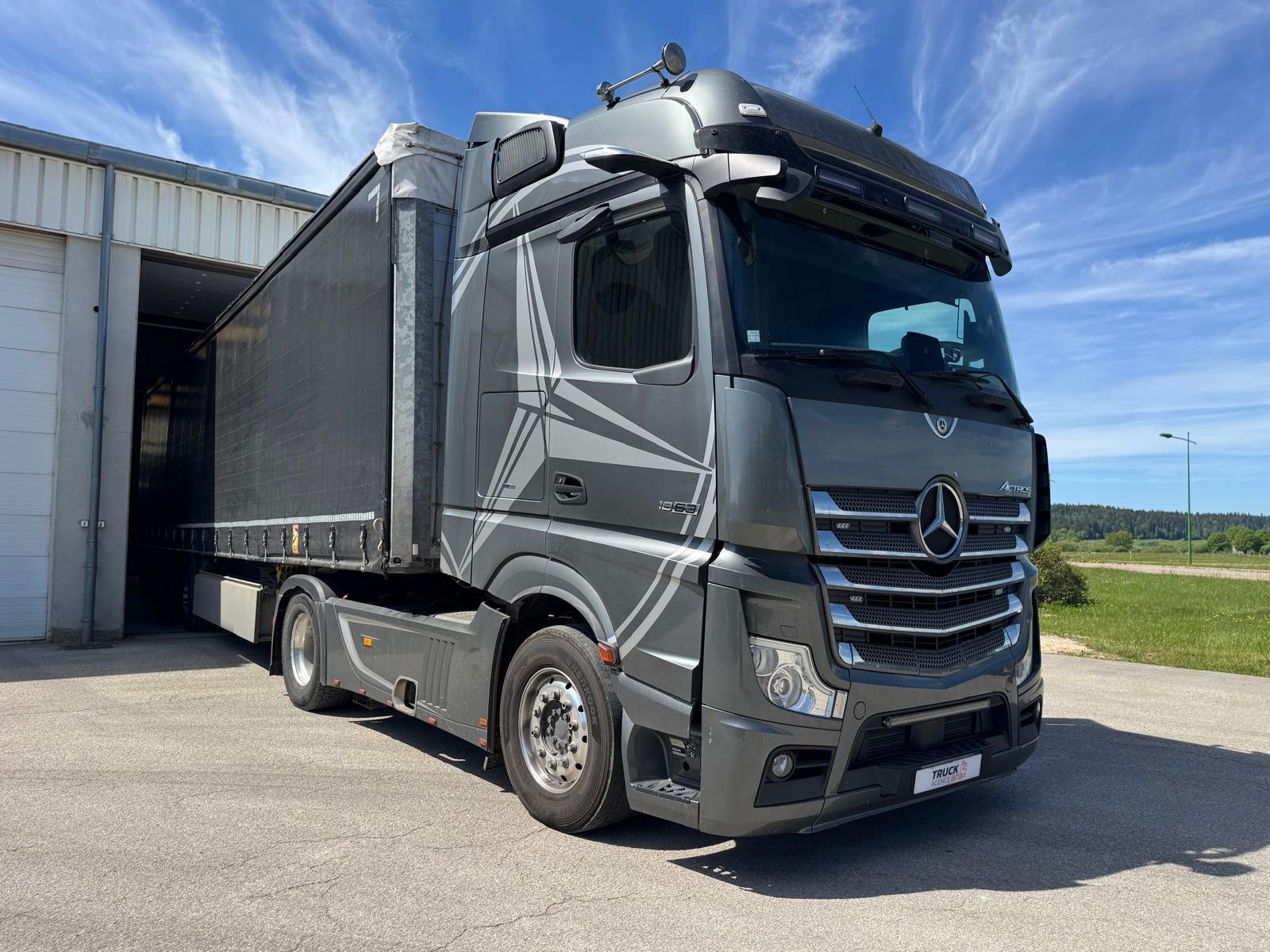 Vehicule MERCEDES Actros LS 1863 Kit hydraulique Benne + FMA
