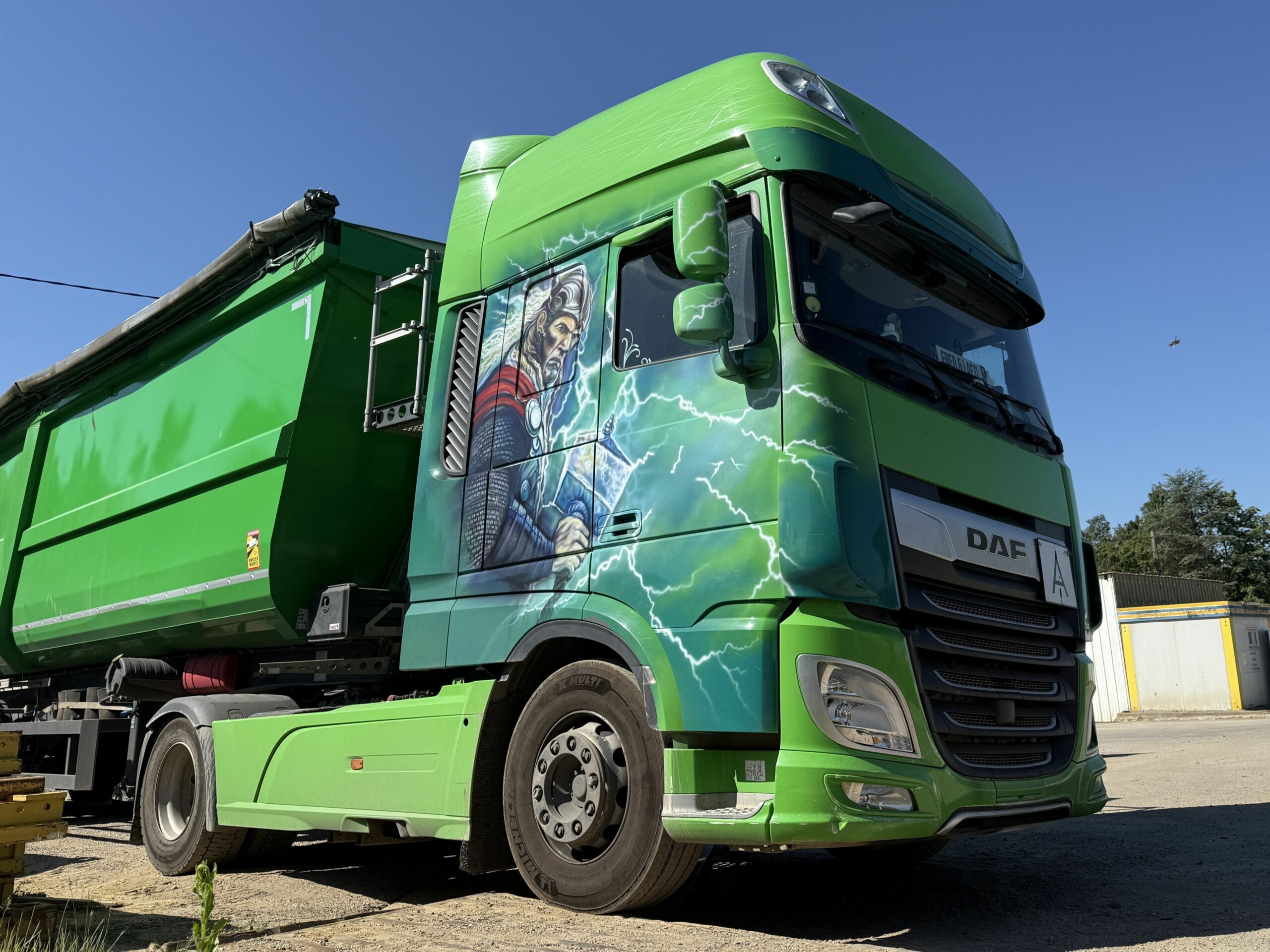 Vehicule DAF XF 480 FT Kit Hydraulique