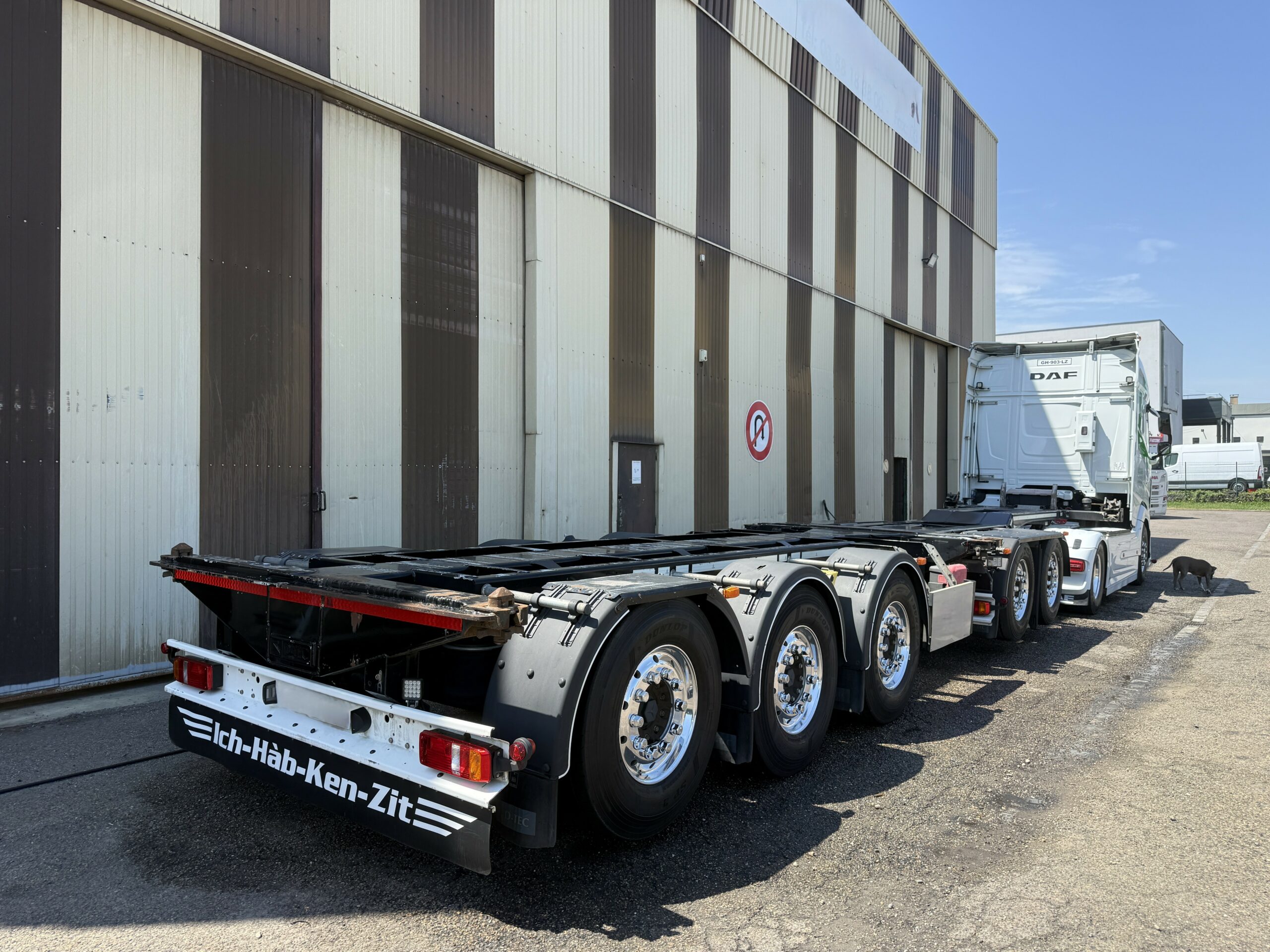 Vehicule Semi-remorque Porte Container D-TEC COMBITRAILER 5 essieux